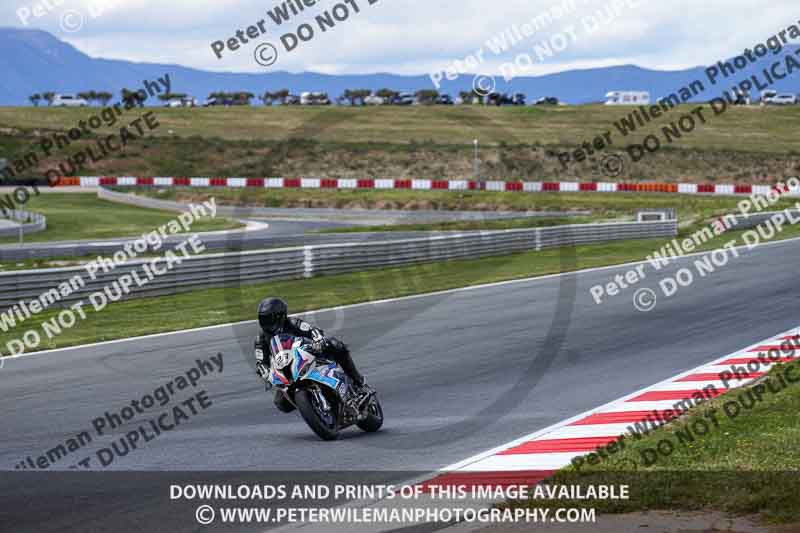 cadwell no limits trackday;cadwell park;cadwell park photographs;cadwell trackday photographs;enduro digital images;event digital images;eventdigitalimages;navarra;no limits trackdays;peter wileman photography;racing digital images;trackday digital images;trackday photos